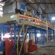 上海煒特實(shí)業(yè) 塑就品質(zhì)，領(lǐng)航塑料地板新風(fēng)尚